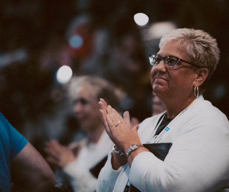 woman clapping