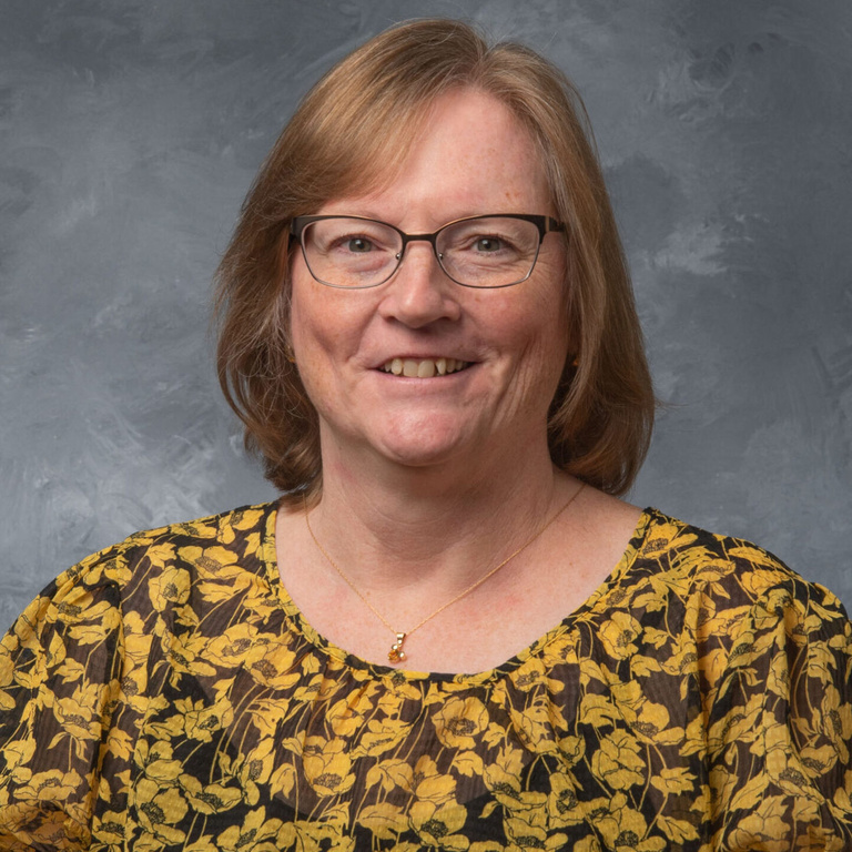 Headshot of Deb Kakavas