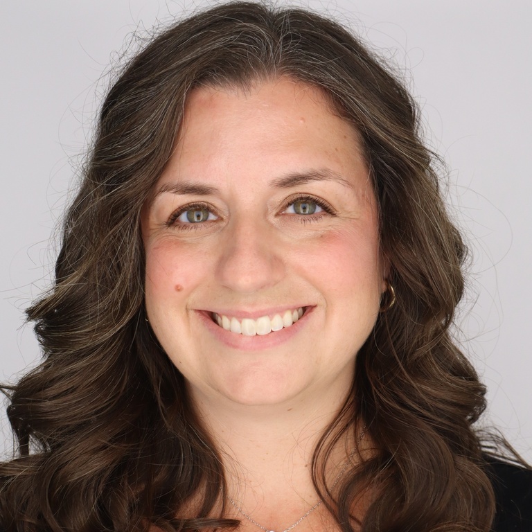 Headshot of Alissa Doobay